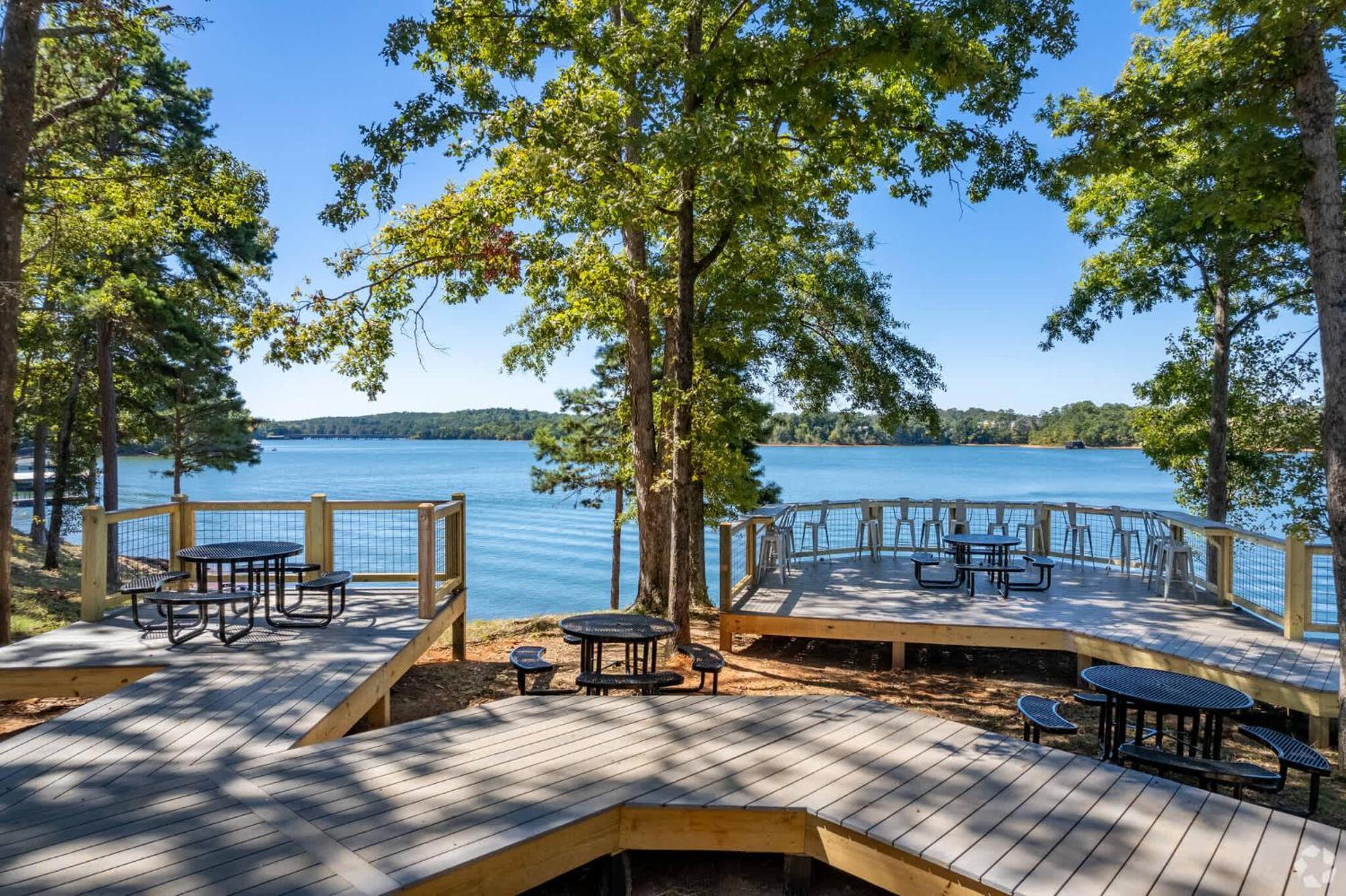 Dockside On Lake Hartwell Near Death Valley Clemson Eksteriør billede