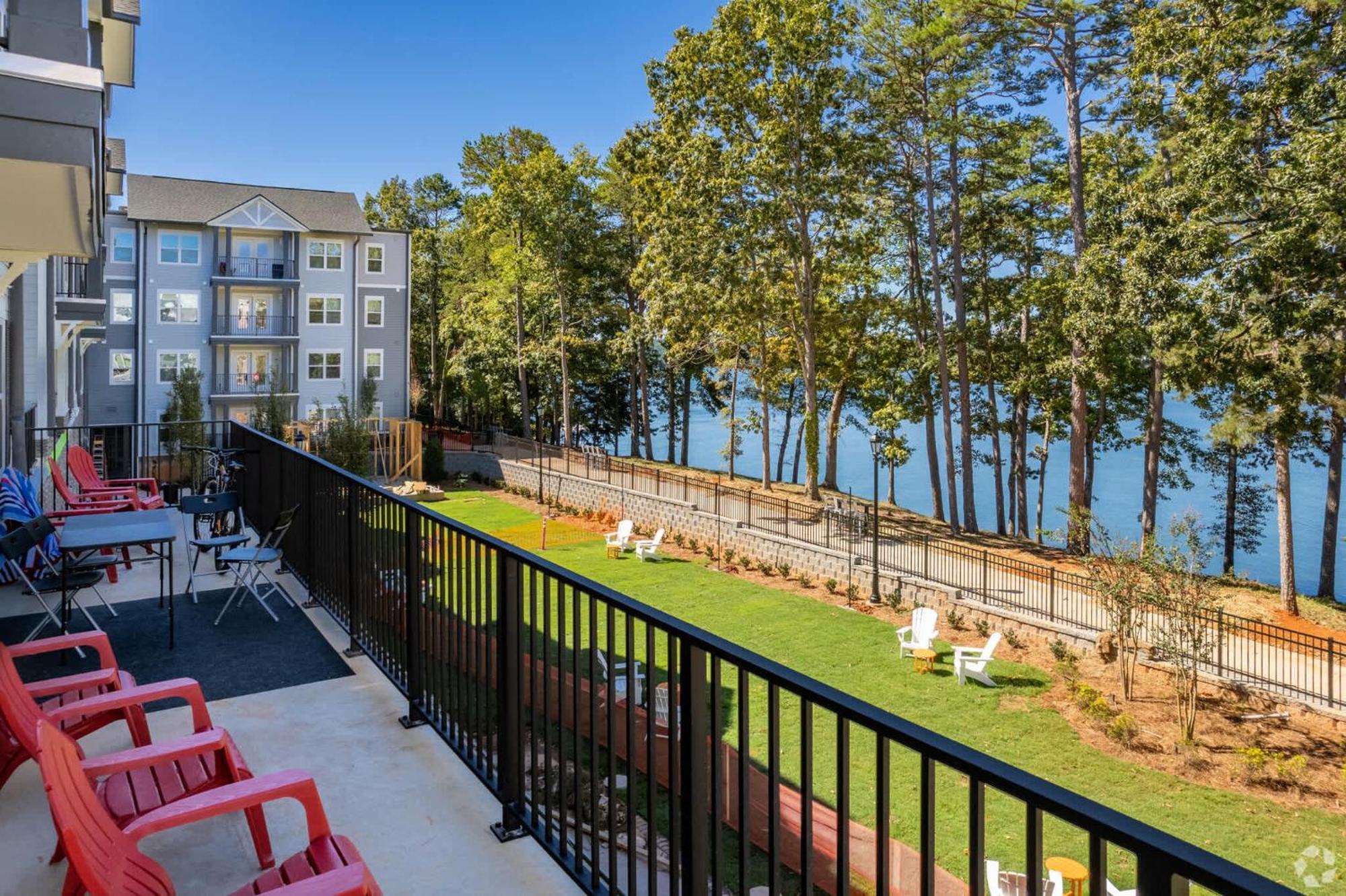 Dockside On Lake Hartwell Near Death Valley Clemson Eksteriør billede